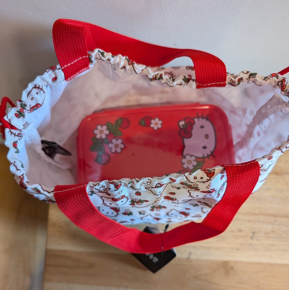 Bioworld Bento Lunch Bag Hello Kitty - Picture 4 of 5
